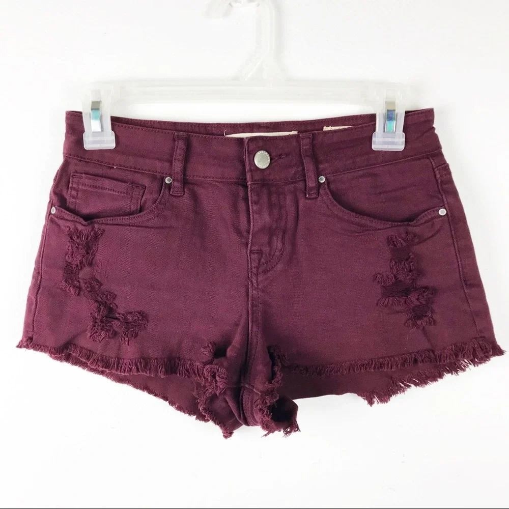 Bullhead Denim Burgundy Distressed Raw Hem Shorts Size 25 Womens Y2K Cutoffs